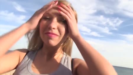 Беловолосая давалка не устояла перед напором пикапера #2