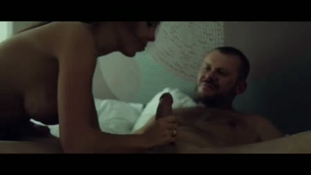 Русская чика с большими дойками жарко шпилится во всех позах #6