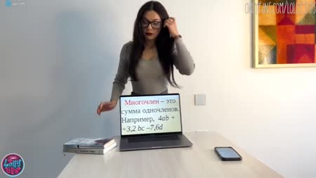 Стервозная сучка с большой грудью легко раздвинула ноги #1