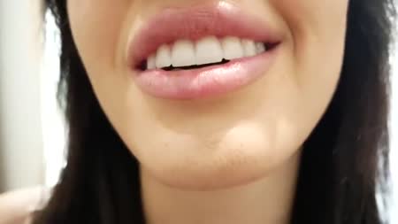 Красивая подружка похвасталась парню сексуальным бельем #2