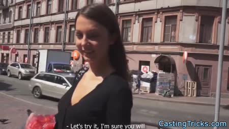 Русскую студентку парень легко развел на секс кастинг #1