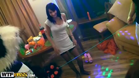 Бухие русские девочки устроили беспорядочное порево с парнями #2