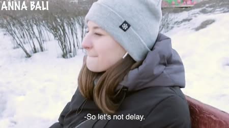 После холодной прогулки чувак согрел девушку своим хером #1