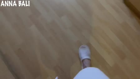 Молодая русская нимфетка быстро соглашается на домашний секс #1