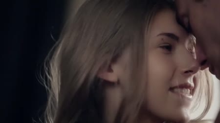 Молодая русская студентка кайфует от романтического траха #4